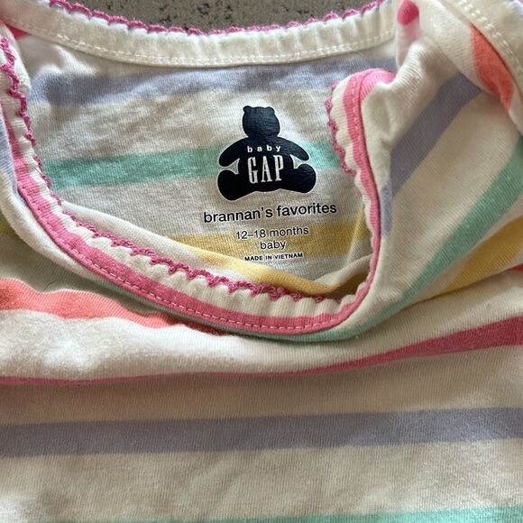 Gap long sleeve onesies 12-18M - Picture 3 of 3